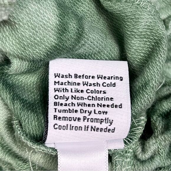 NEW Nine West Tie Dye Green Pullover Smocked Hem Sweatshirt Women’s Medium - Picture 9 of 10